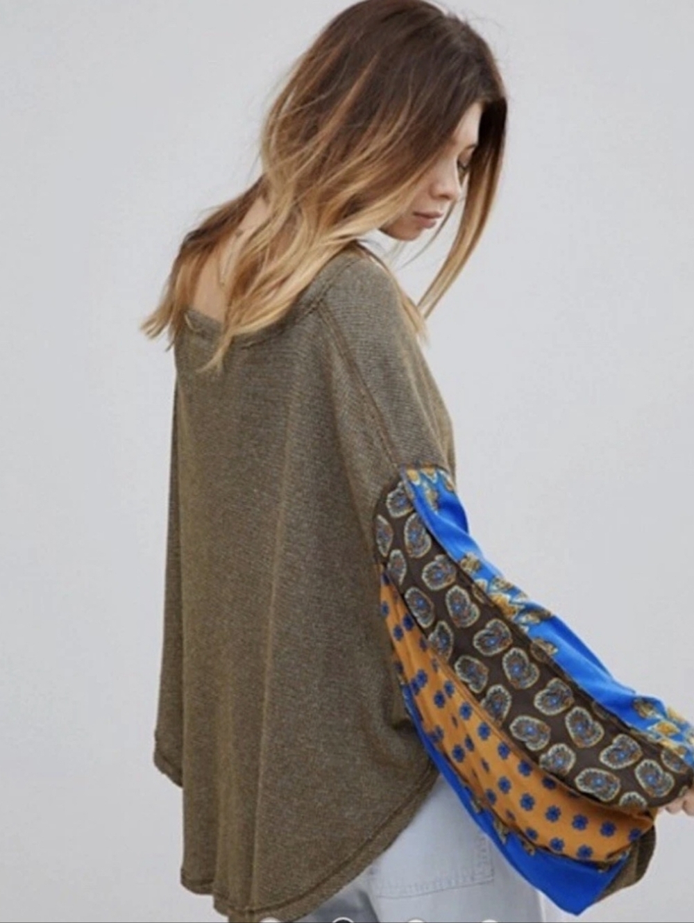 FREE PEOPLE Relaxed Thermal Top with Blue&Brown Patterned Sleeve Acents Size XS - Picture 2 of 16